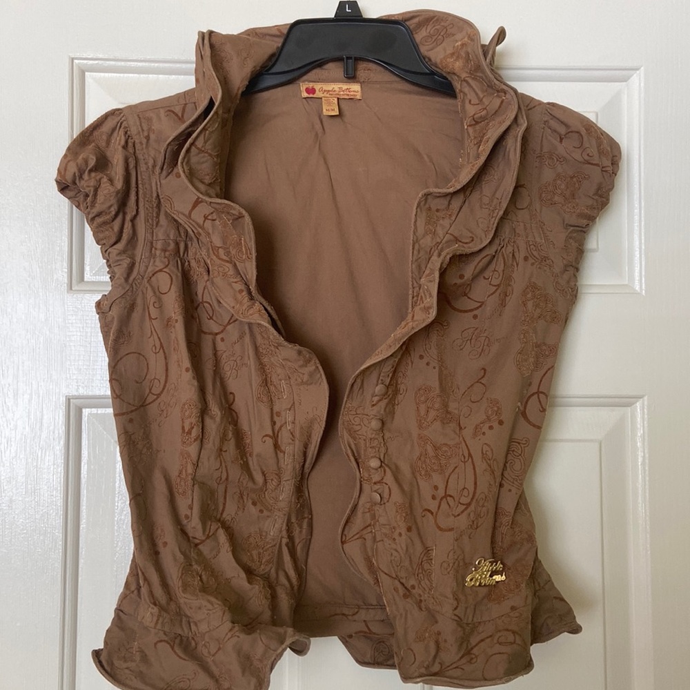 Blouse with adjustable wires around, Apple bottom, size M,